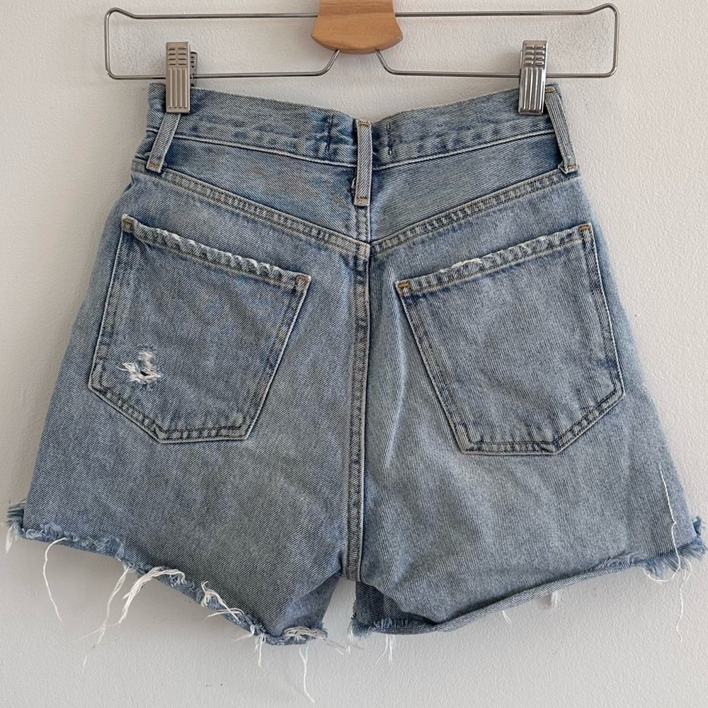 Agolde Dee Vintage high rise distressed light wash denim shorts size 23 - Picture 5 of 8